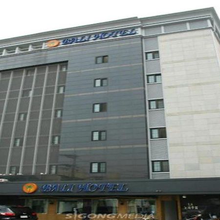 סיאול Bali Tourist Hotel מראה חיצוני תמונה