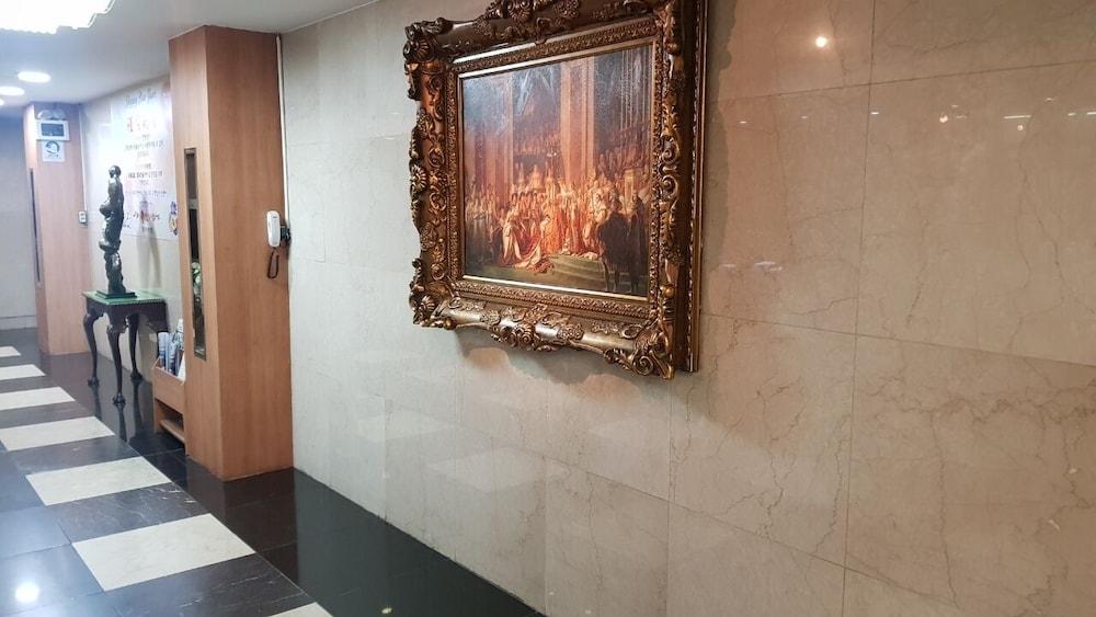 סיאול Bali Tourist Hotel מראה חיצוני תמונה