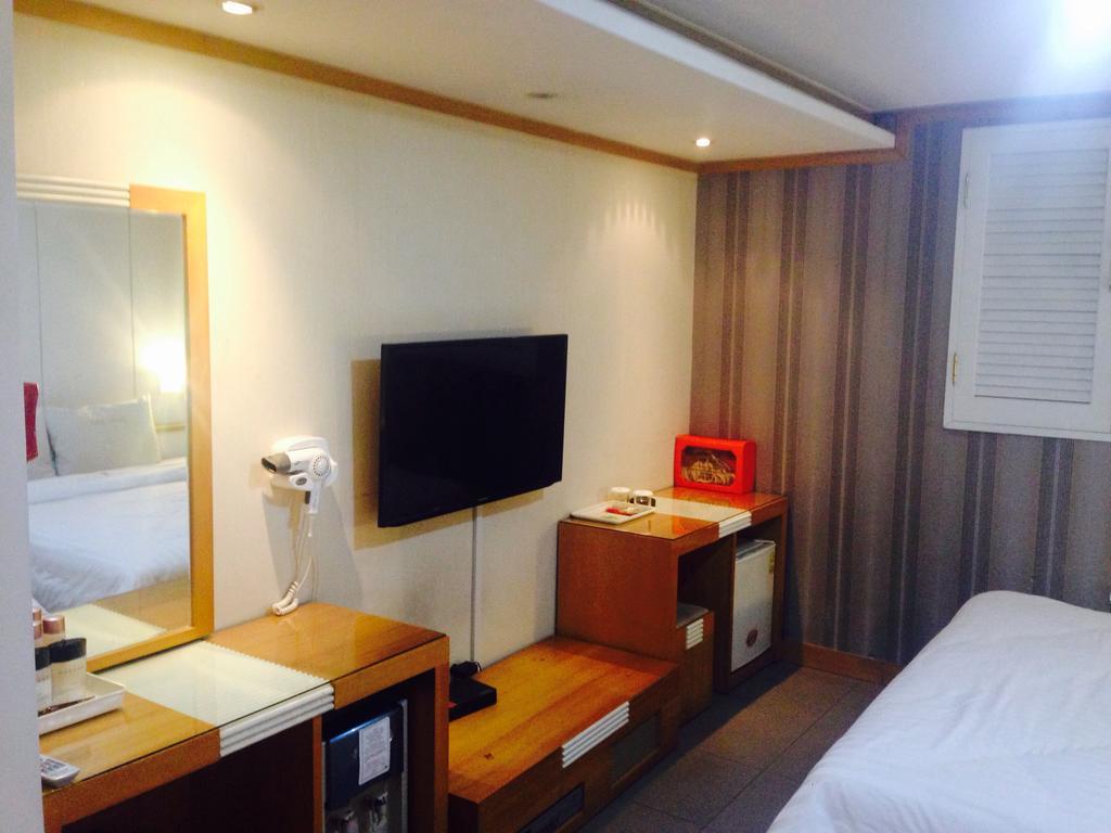 סיאול Bali Tourist Hotel מראה חיצוני תמונה