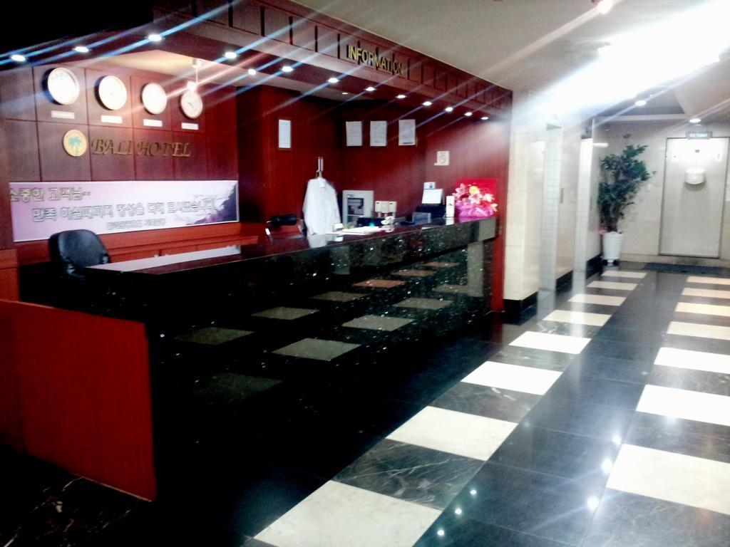 סיאול Bali Tourist Hotel מראה חיצוני תמונה